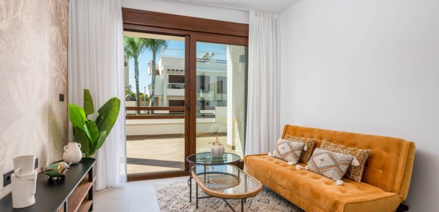 Luxury bungalow in Los Balcones