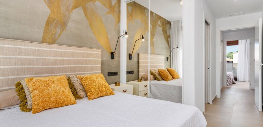 Luxury bungalow in Los Balcones