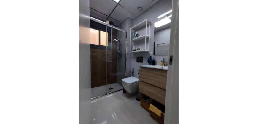 APARTMENT IN TORREVIEJA WITH TOURIST LICENSE