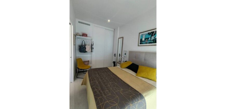 APARTMENT IN TORREVIEJA WITH TOURIST LICENSE